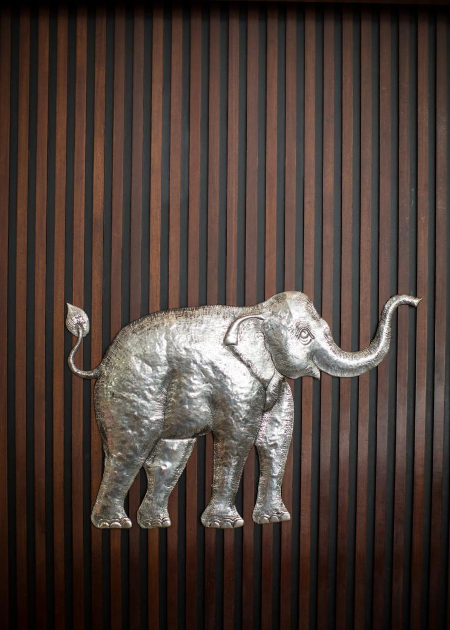 Aiyara Grand Hotel Pattaya Exterior photo